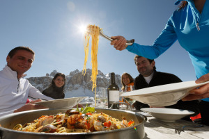 Wintersportregion Alta Badia - ein schöner Teller voll Nudeln